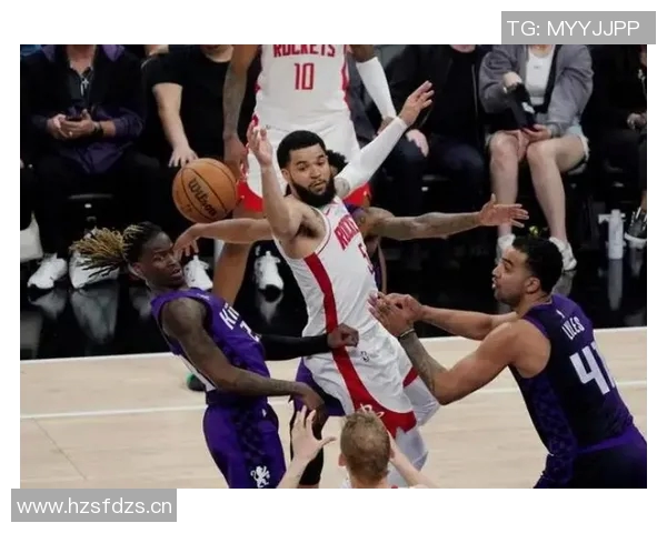 火箭队与国王队精彩对决回放第二节全景分析与精彩瞬间回顾 火箭队与国王队精彩对决回放第二节全景分析与精彩瞬间回顾